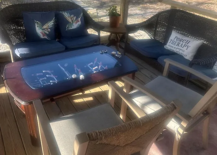 Bring Your Suit, We Have The Rest! Holiday home *
